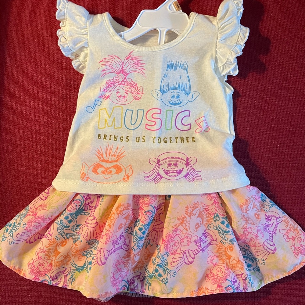 Girl’s Trolls Tutu outfit (NEW)
